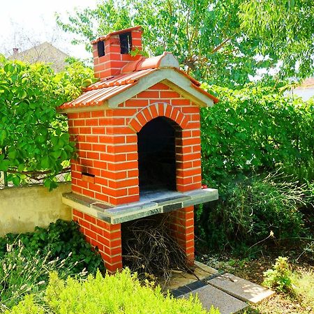 Apartments Borozan Vinišće エクステリア 写真