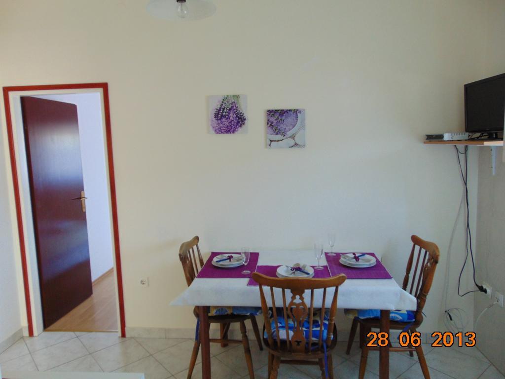 Apartments Borozan Vinišće 部屋 写真