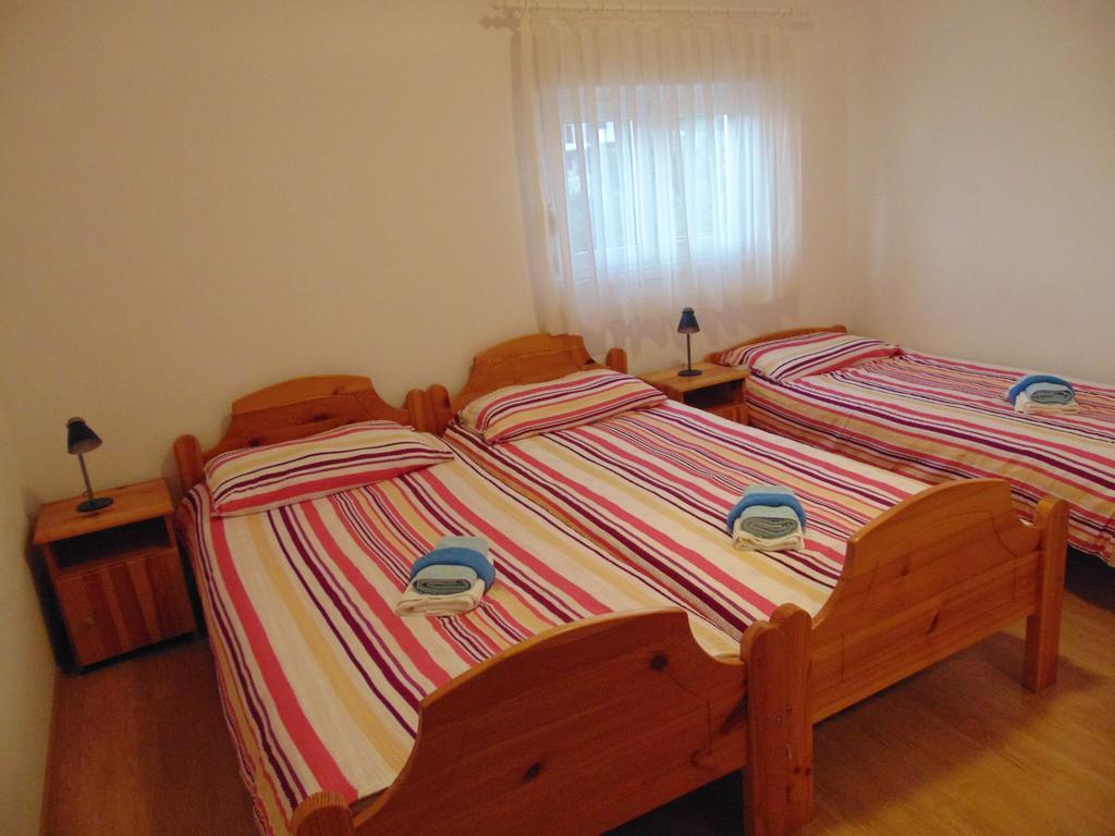 Apartments Borozan Vinišće 部屋 写真